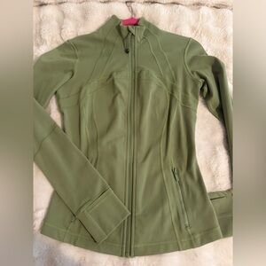 Lululemon Women's Olive Green Jacket